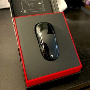 Tesla Model 3 Key (bluetooth) Brand New